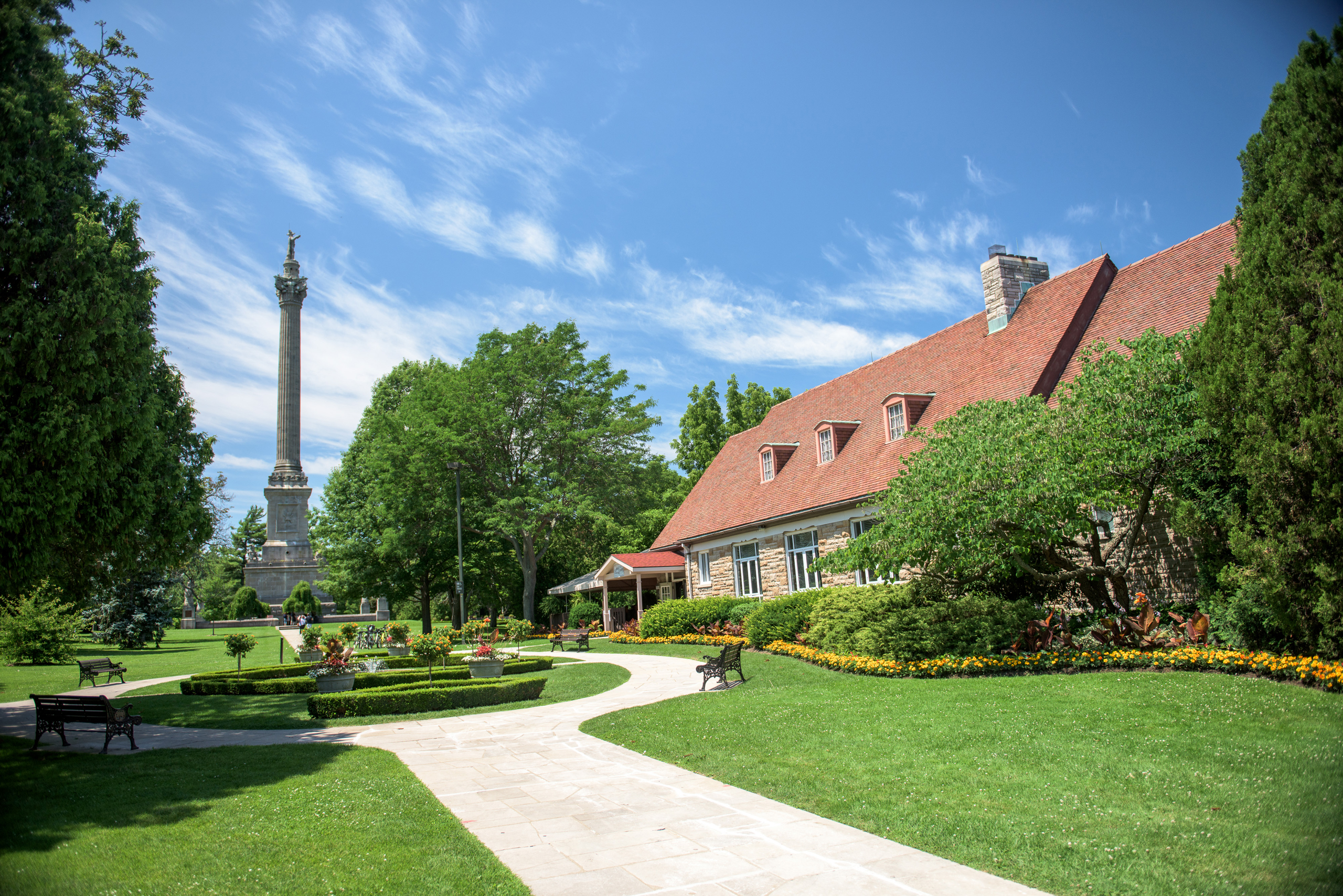 24467511 2015 queenston heights restaurant 7974
