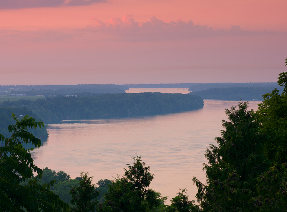 An aerial view of the Niagara River in the evening