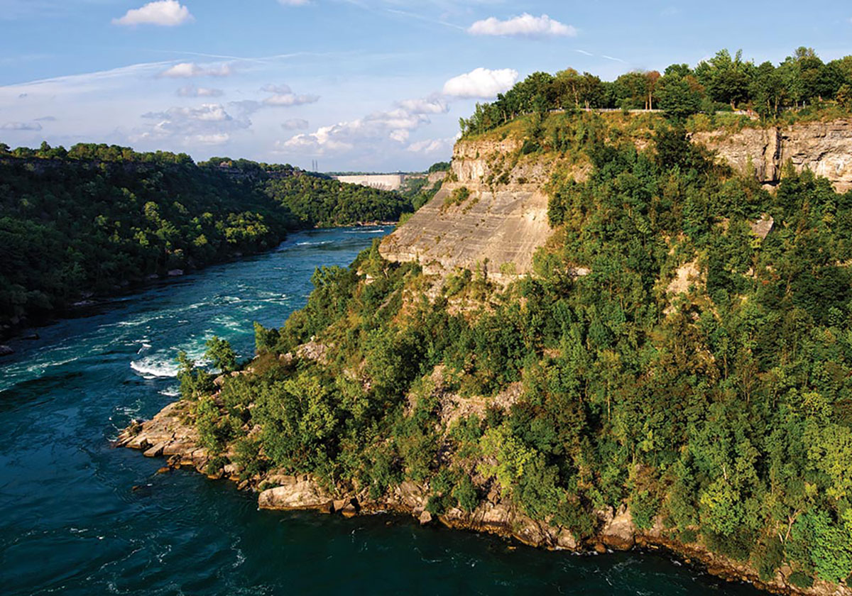 The Niagara River beside a hill at Niagara Glen